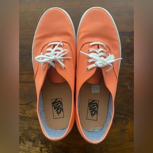 Men’s Vans Authentic, Hardly worn
